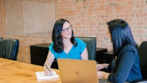 Crafting an Effective HR Strategy: A Step-by-Step Guide